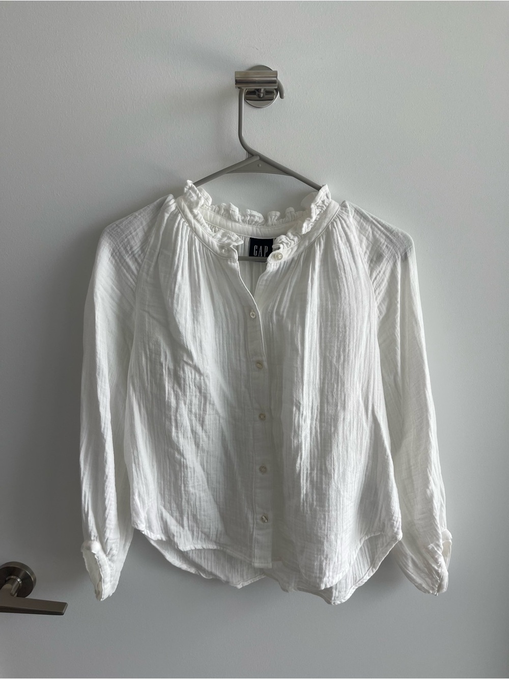 GAP White Ruffle-Neck Button Front Blouse